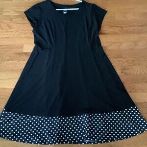 Stella Max MIDI Dress Black Cap sleeves A-line skirt trimmed w Polkadot Trim Hem